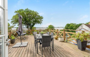 Beautiful Apartment In Stege With House Sea View